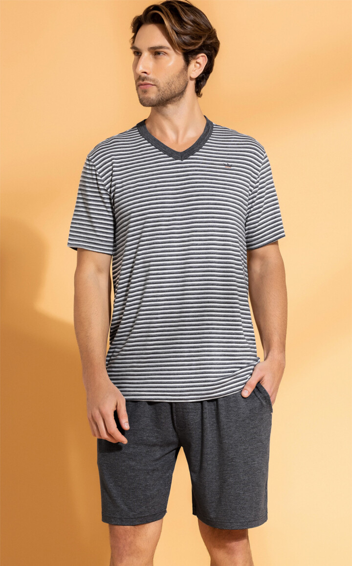 Camiseta Manga Curta com Bermuda Santiago