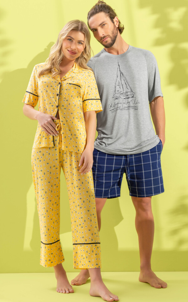 Pijama Americano Manga Curta com Capri Briana