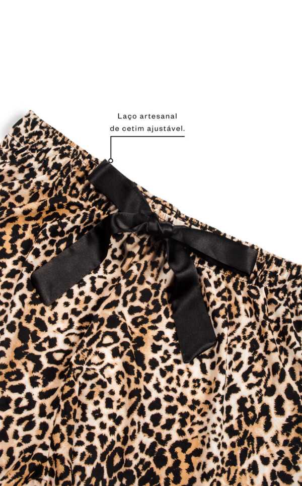 Cardigan Manga Curta com Short Dalva