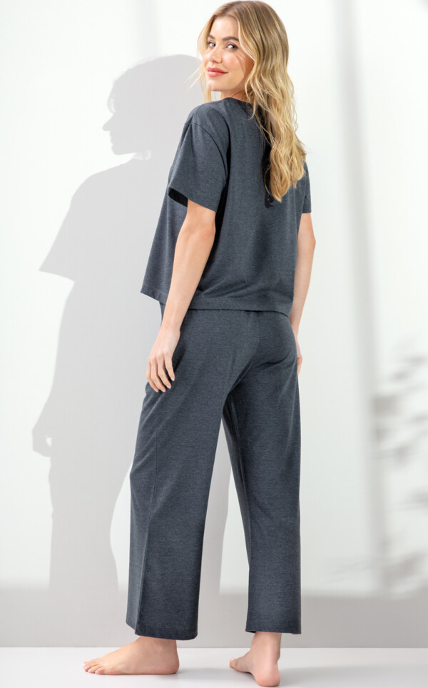 Blusa Manga Curta com Capri Adriela