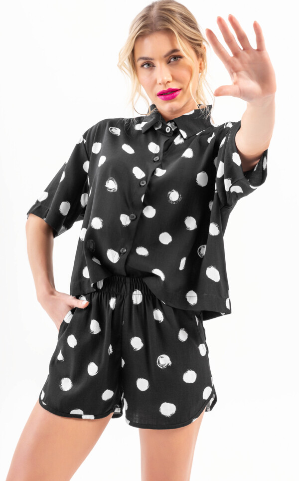 Premium – Cardigan Manga Curta com Short Emiliana