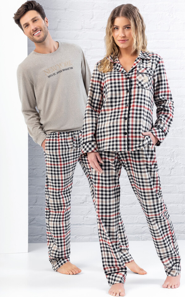 Pijama Blusa Manga Longa com Calça Marco