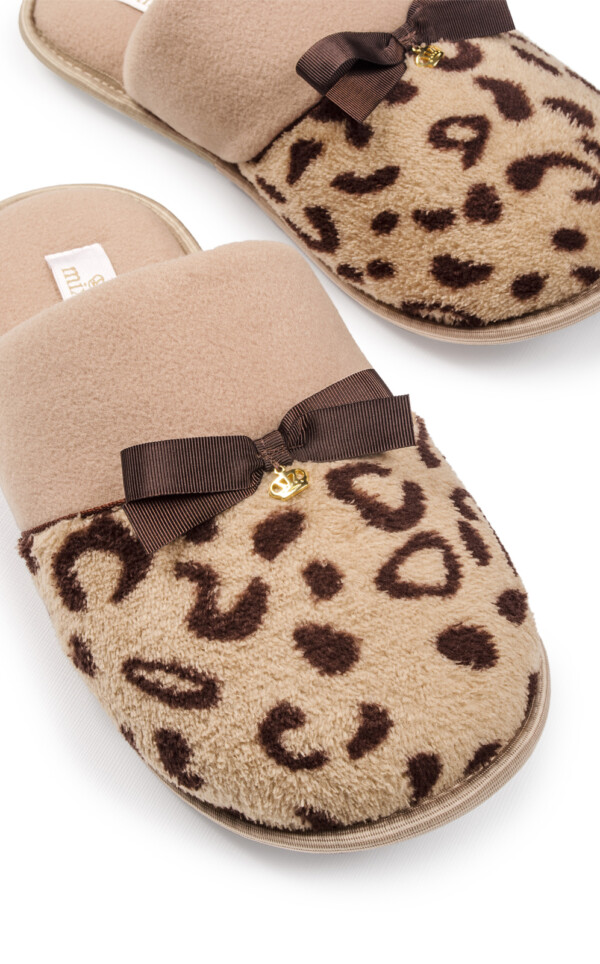 Pantufa Atoalhada Olivia