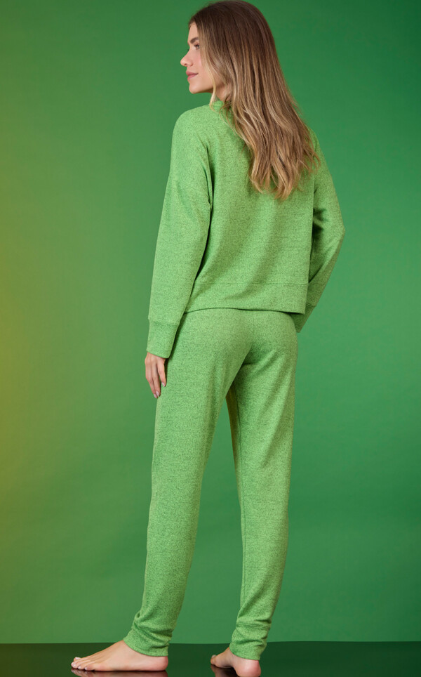 Pijama Blusa Manga Longa com Calça Jogger Iya