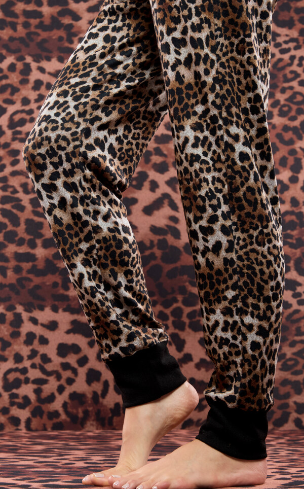 Pijama Blusa Manga Longa com Calça Jogger Milana