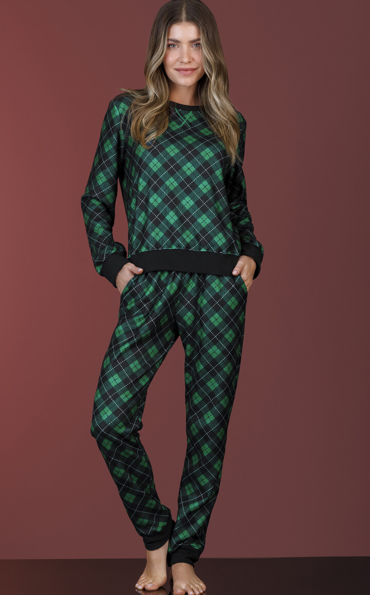 Pijama Blusa Manga Longa com Calça Jogger Valeria