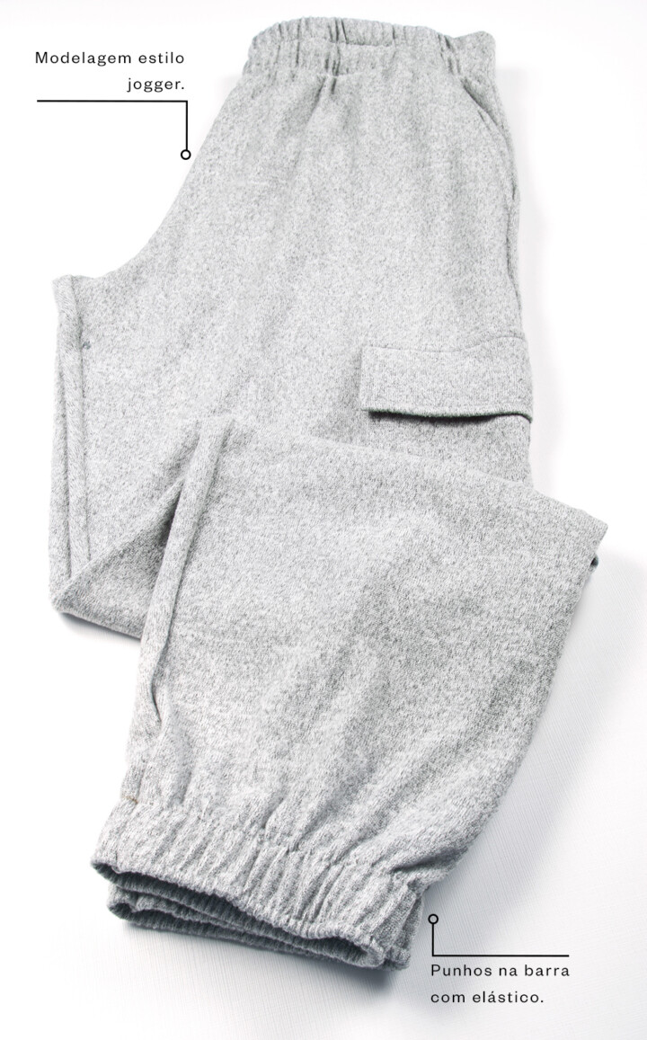 Blusa Manga Longa com Capuz e Calça Jogger Sport Zaria