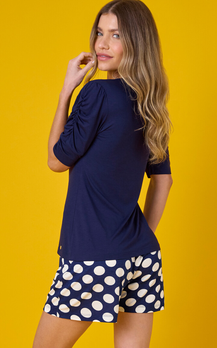Pijama Blusa Manga Curta com Shorts Bree