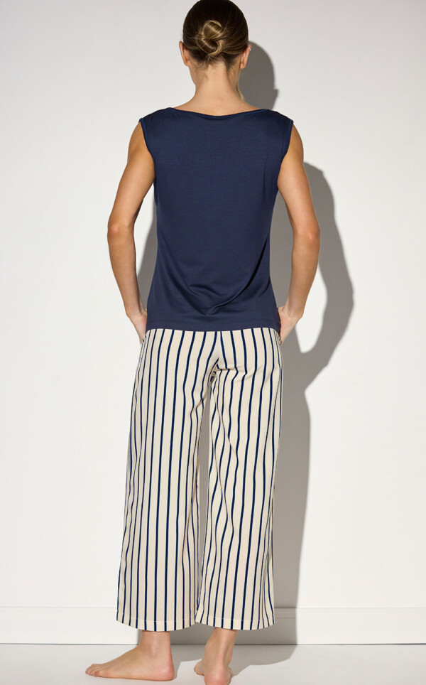 Premium – Pijama Regata com Calça Cropped Kiana