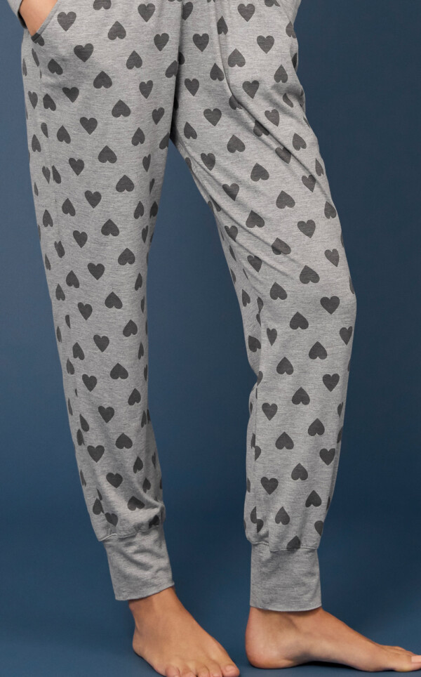 Pijama Blusa Manga Longa com Calça Jogger Guadalupe