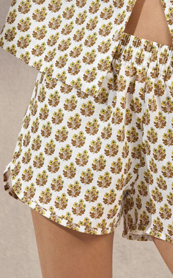 Pijama Americano Manga Curta com Shorts Puro Linho Autumn