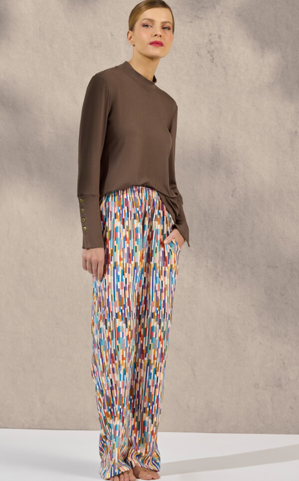 Pijama Blusa Manga Longa com Calça Palazzo Yaira