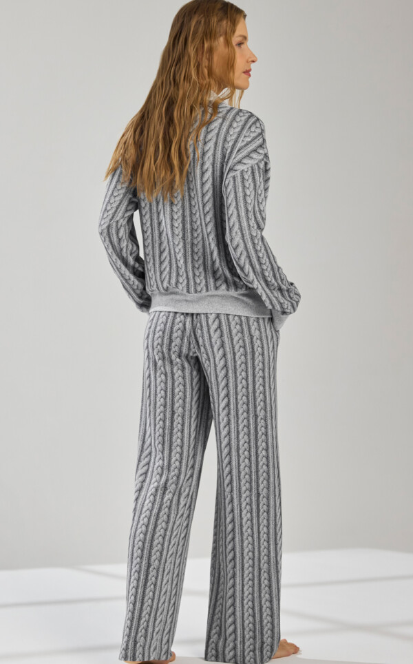 Pijama Americano Manga Longa com Calça Maite