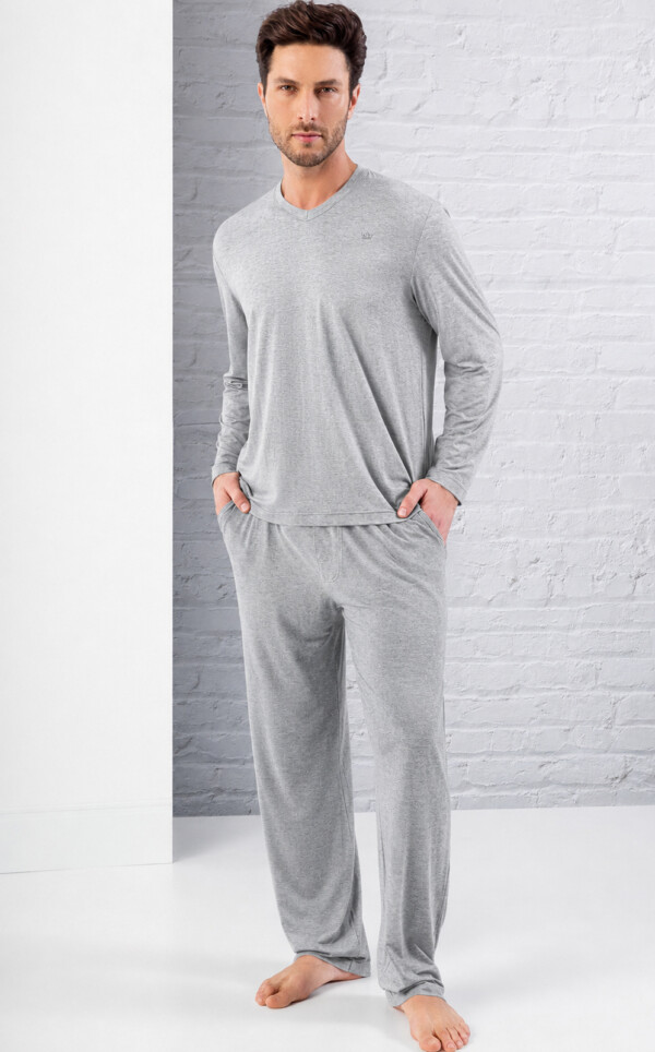 Pijama Camiseta Manga Longa com Calça Gabriel