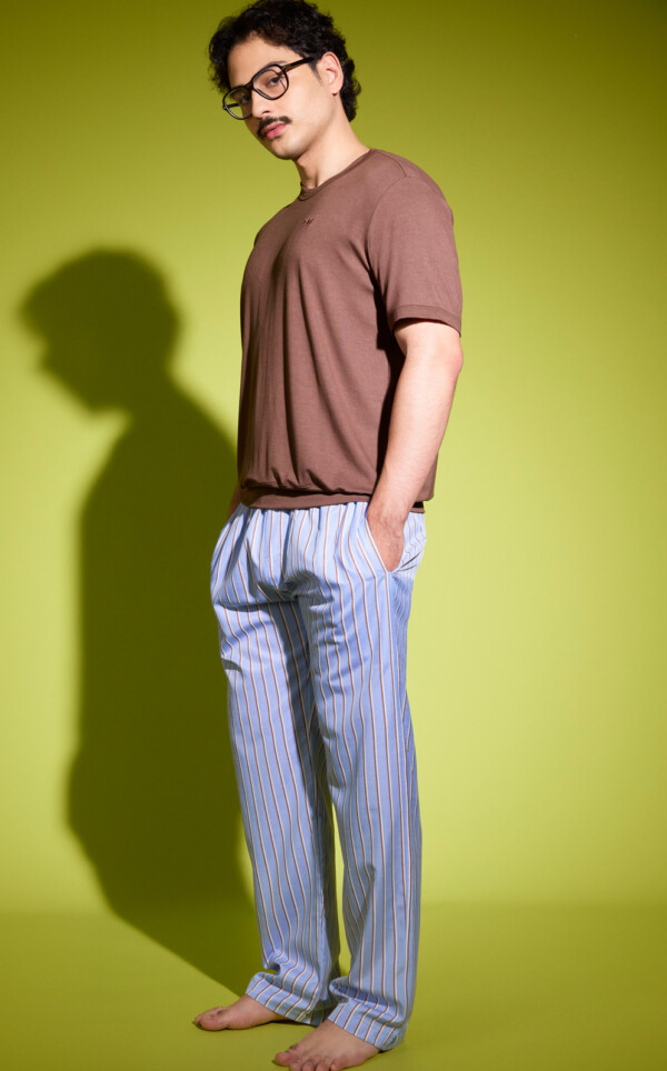 Pijama Camiseta Manga Curta com Calça Colin
