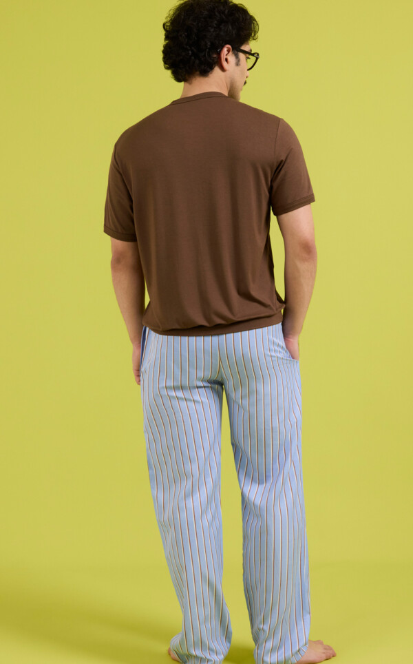 Pijama Camiseta Manga Curta com Calça Colin